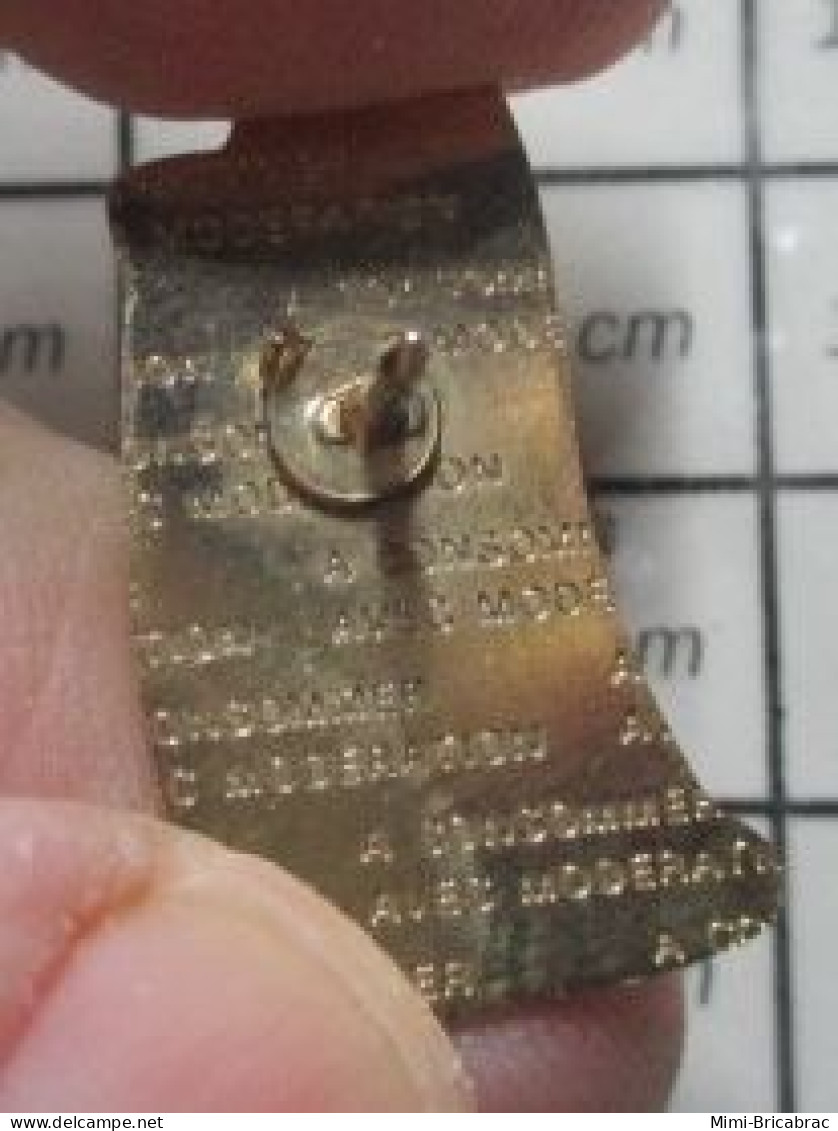 718B Pins Pin's / Rare & Belle Qualité / BIERES / BIERE BLONDE L'EPI DE FACON - Bierpins