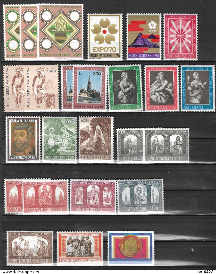 Vatican Lot  25 Timbres Neufs** - Collections