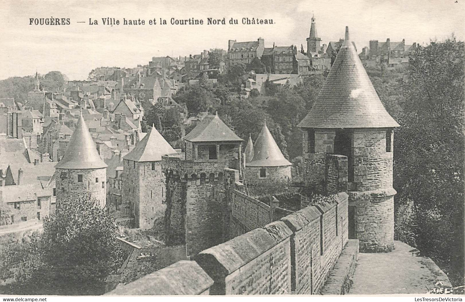 FRANCE - Fougères - Vue D'ensemble De La Ville Haute Et La Courtine Nord Du Château - Carte Postale Ancienne - Fougeres