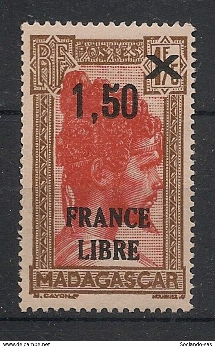 MADAGASCAR - 1942 - N°YT. 262 - France Libre 1f75 Sur 1f50 - Neuf Luxe ** / MNH / Postfrisch - Unused Stamps