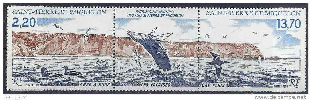 1988 SAINT PIERRE ET MIQUELON 495A**  Oiseau, Baleine, Tryptique - Unused Stamps