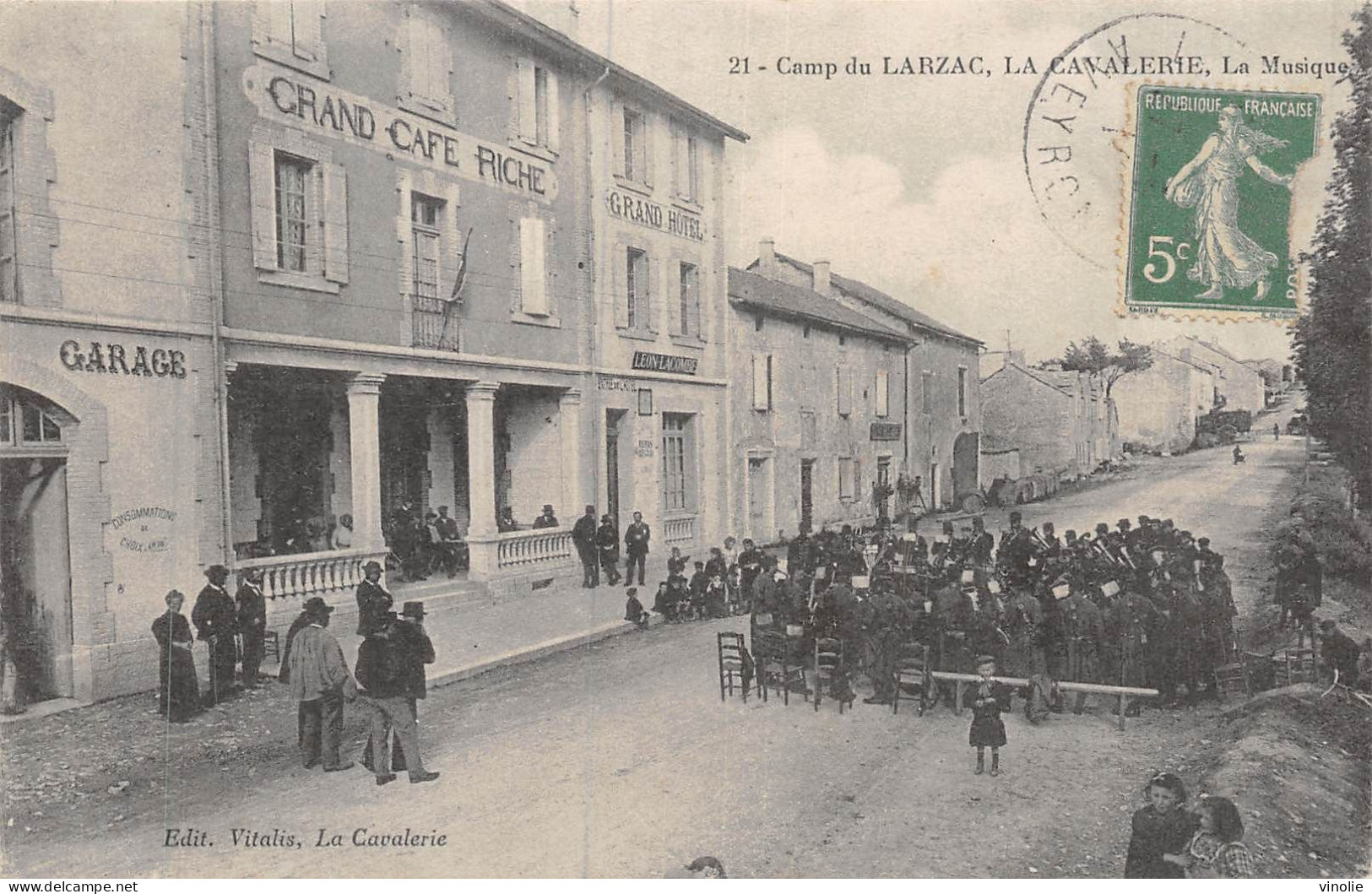 24-3392 : LA CAVALERIE LA MUSIQUE MILITAIRE - La Cavalerie