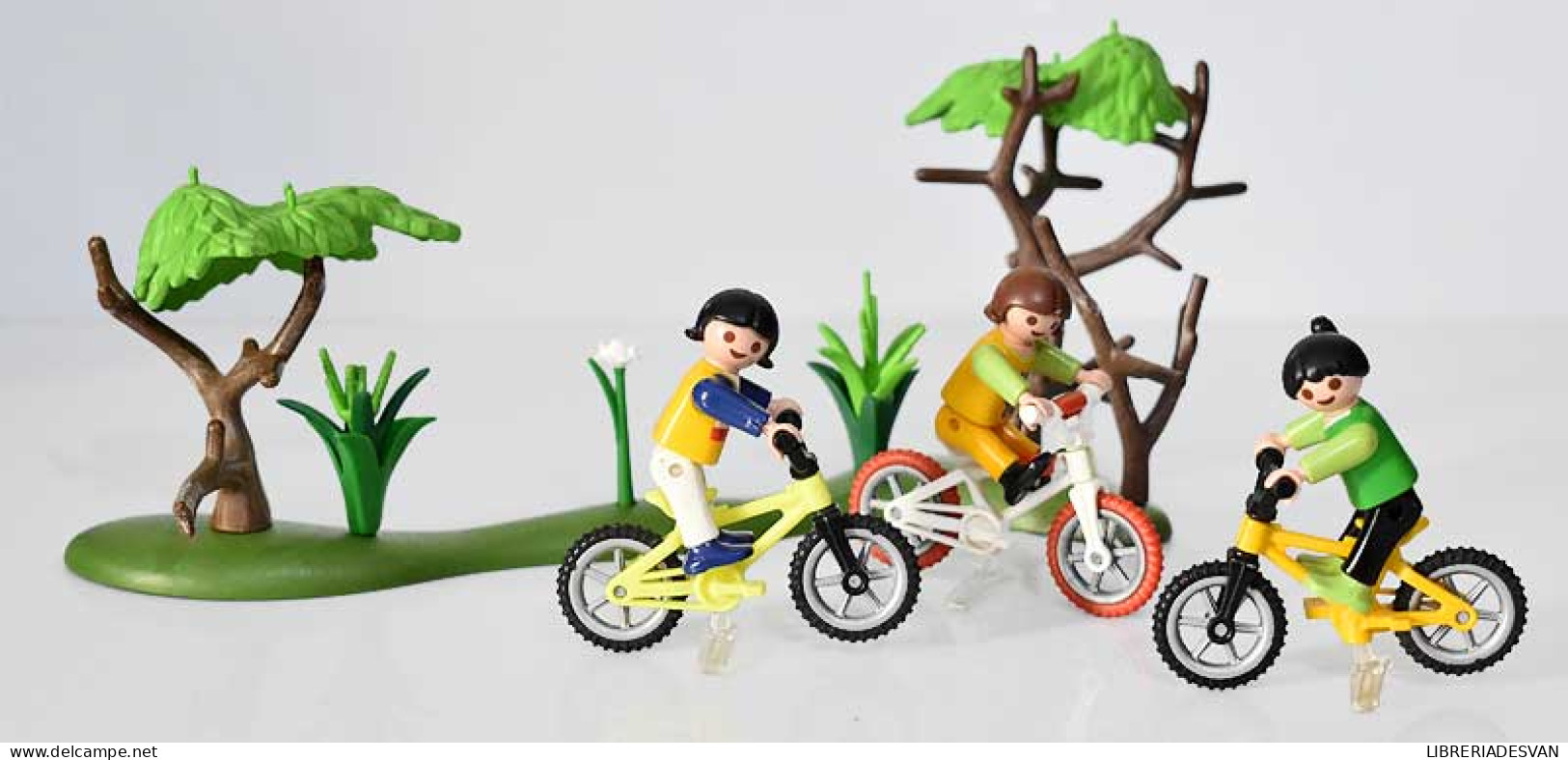 Playmobil. Niñas Con Bicicletas En El Parque - Playmobil