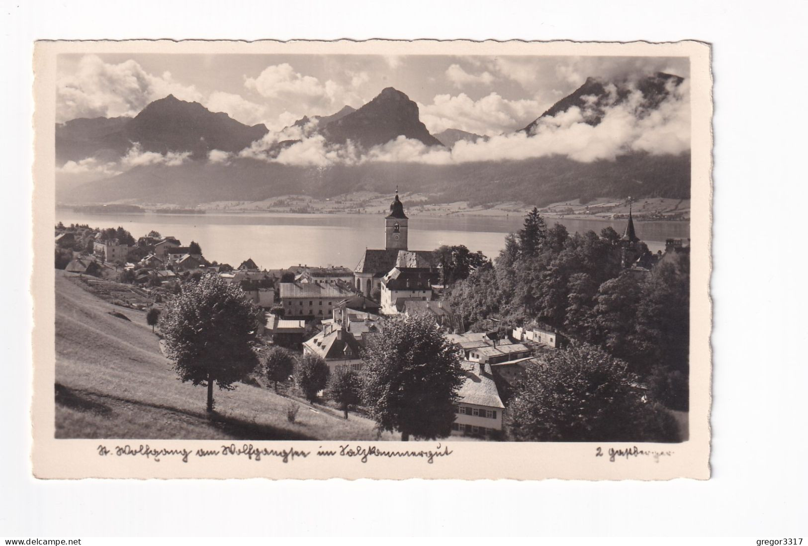 E5410) ST. WOLFGANG Am WOLFGANGSEE - Im Salzkammergut - Tolle FOTO AK - Wiese Häuser Kirche U. Berge - St. Wolfgang