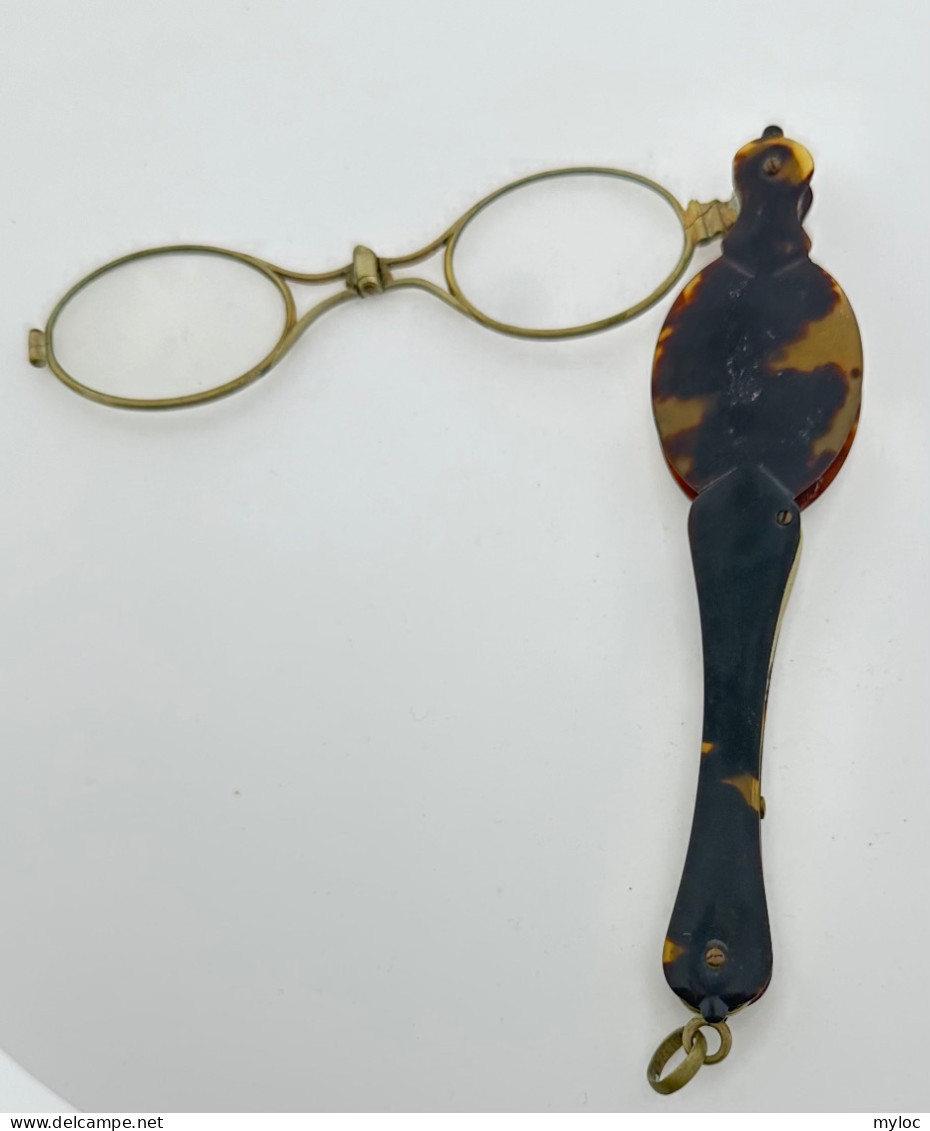 Lorgnon. Lorgnettes. Binocle. Bouton De Bloquage Fonctionnel. Très Bonne Condition. Vers 1900 - Lunettes