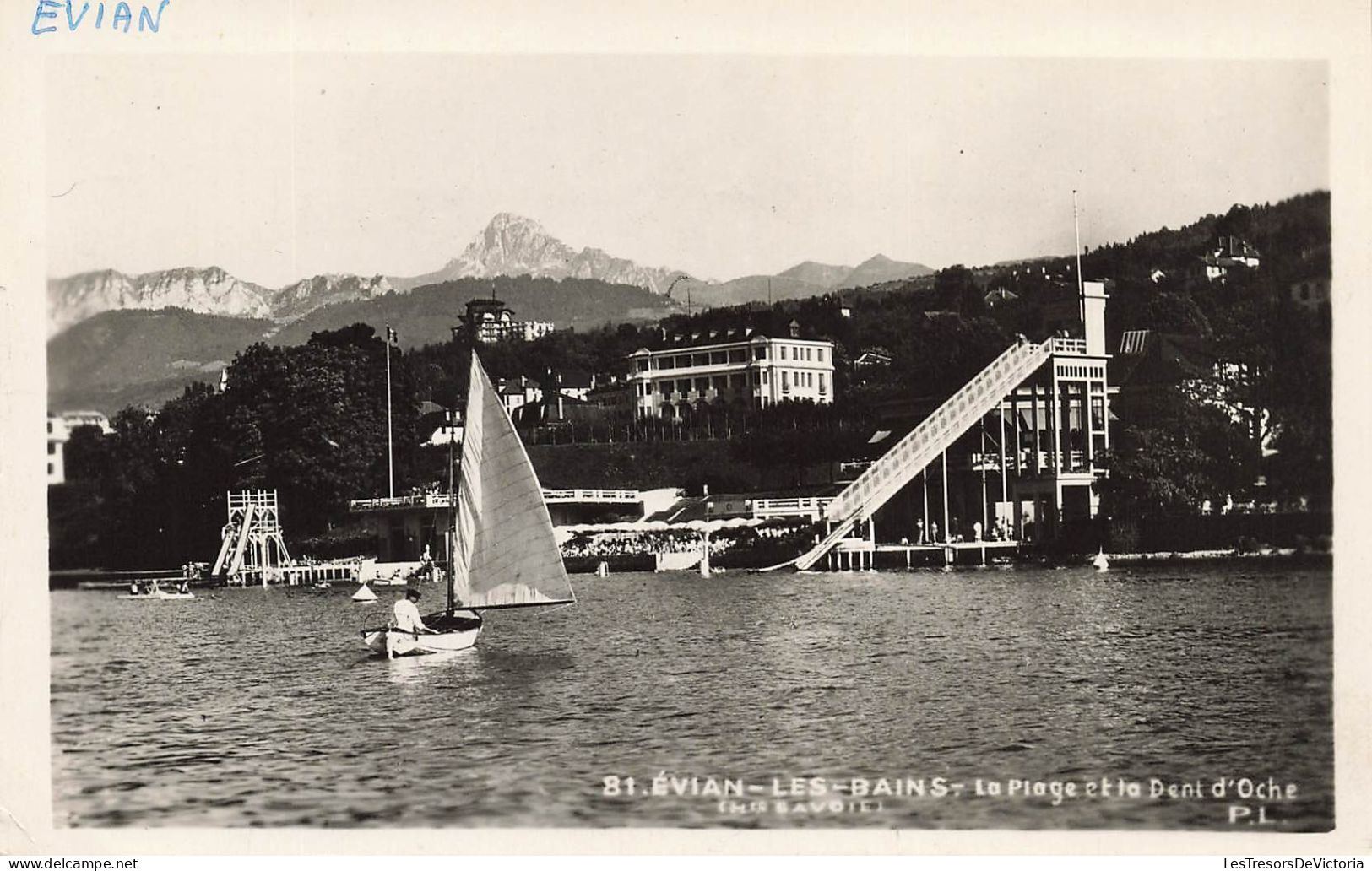 FRANCE - Evian Les Bains - La Plage Et La Dent D'Oche - Carte Postale - Evian-les-Bains