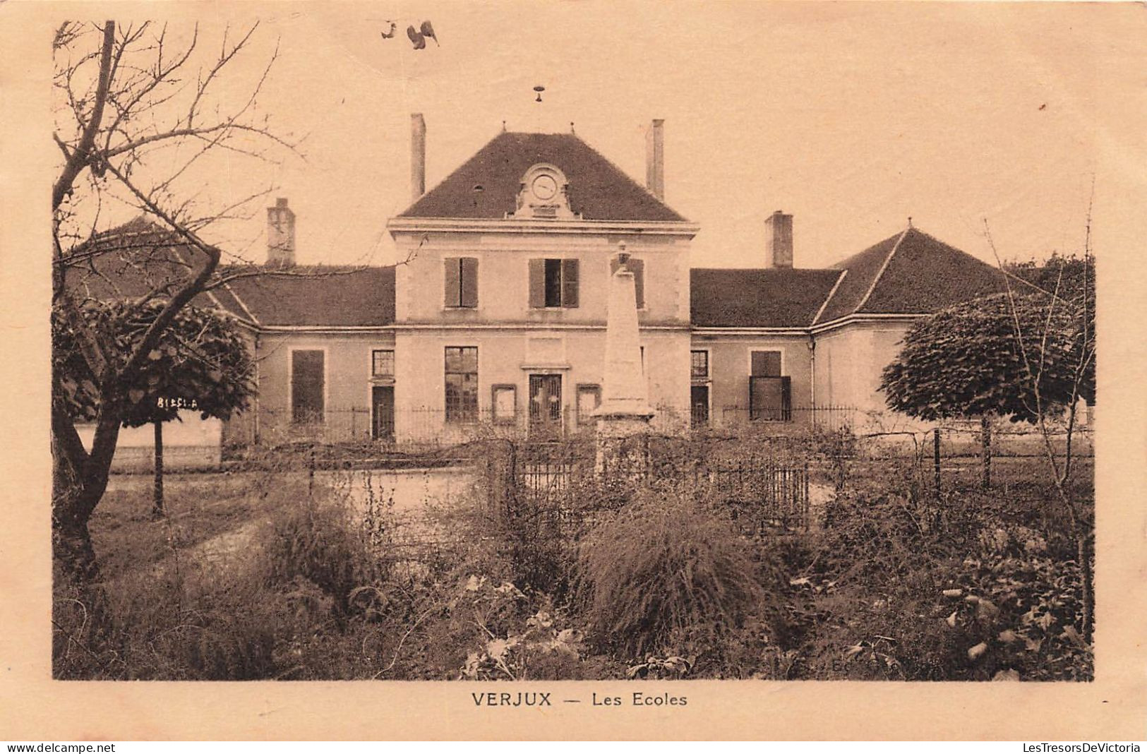 FRANCE - Verjux - Vue Générale Des écoles - Carte Postale Ancienne - Other & Unclassified