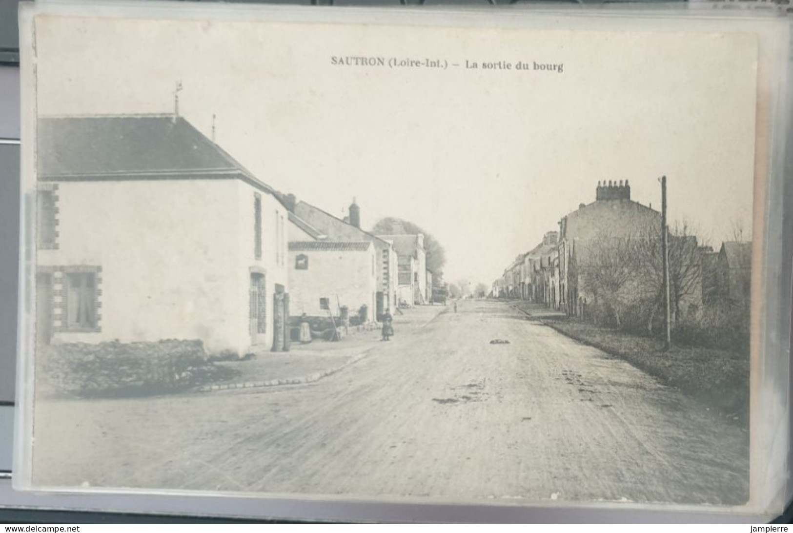 Sautron (Loire-Inf.) - La Sortie Du Bourg - Sautron