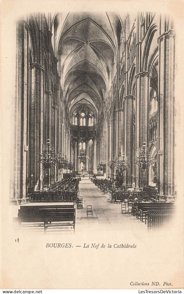 FRANCE - Bourges - La Nef De La Cathédrale - Carte Postale Ancienne - Bourges