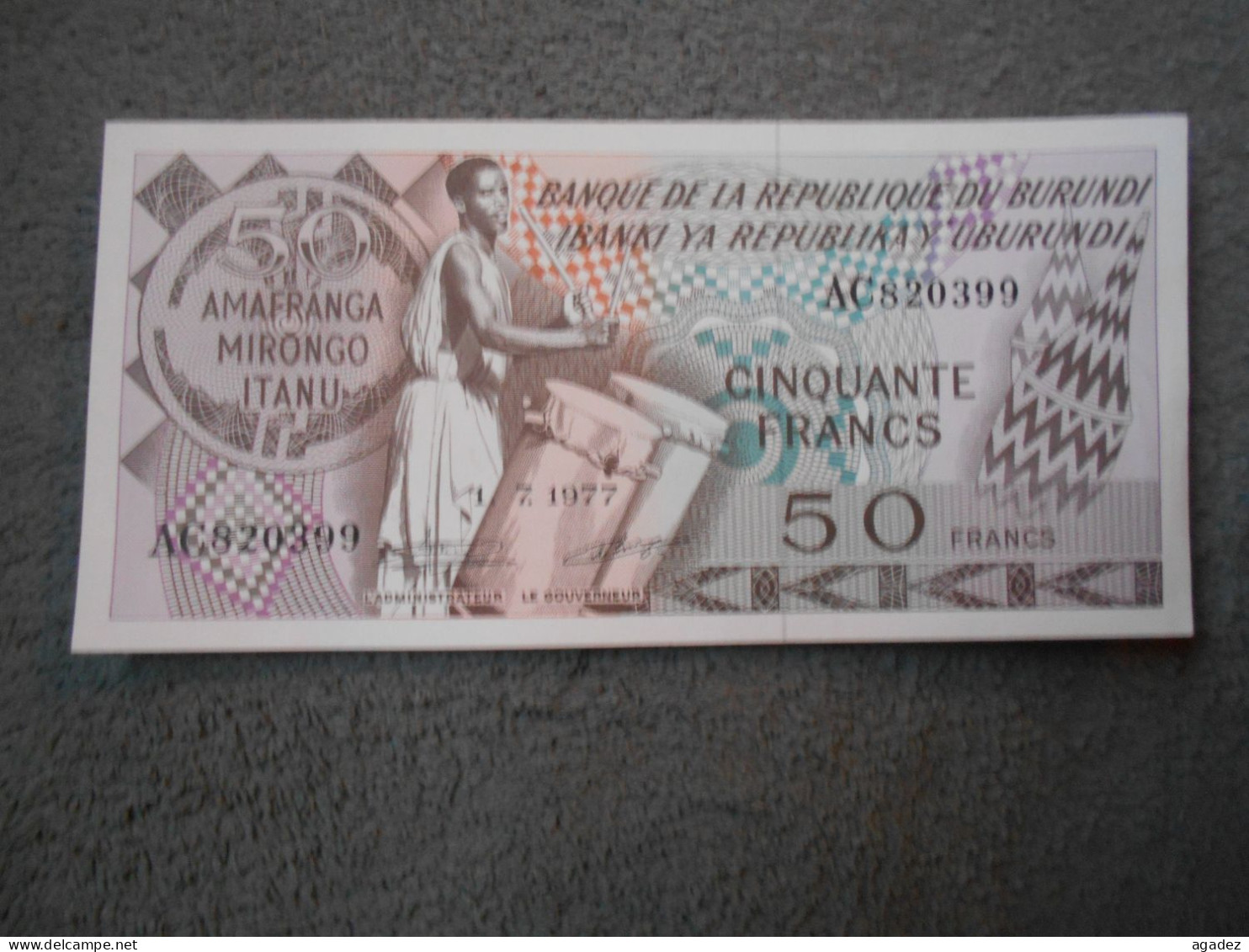 Ancien Billet De Banque Burundi 50 Francs 1977 - Thaïlande