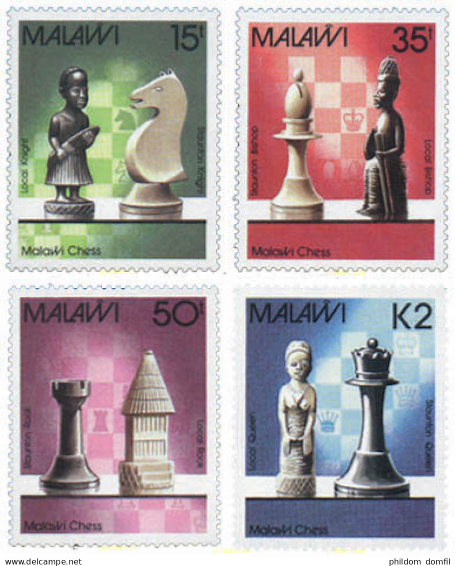 726572 HINGED MALAWI 1988 PIEZAS DE AJEDREZ TALLADAS EN MADERA - Malawi (1964-...)