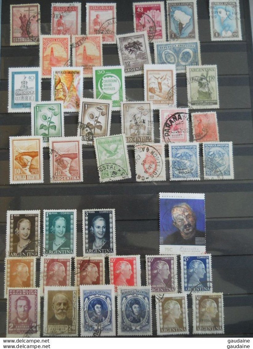 ARGENTINE - ARGENTINA - LOT DE 200 TIMBRES DIFFERENTS - SET - COLLECTION - Collections, Lots & Series