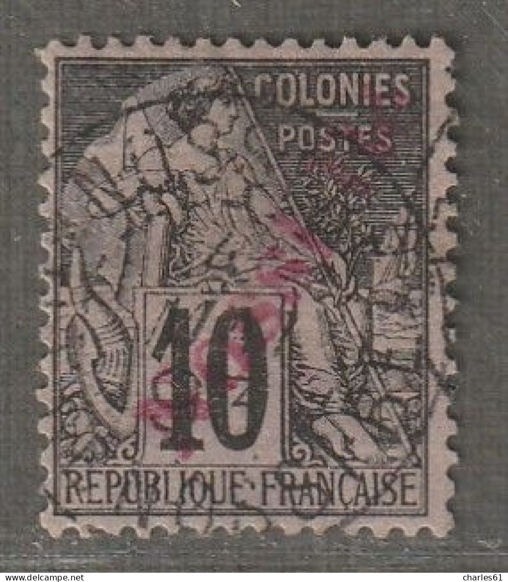 NOSSI-BE - N°23 Obl (1893) 10c Noir Sur Lilas - Used Stamps