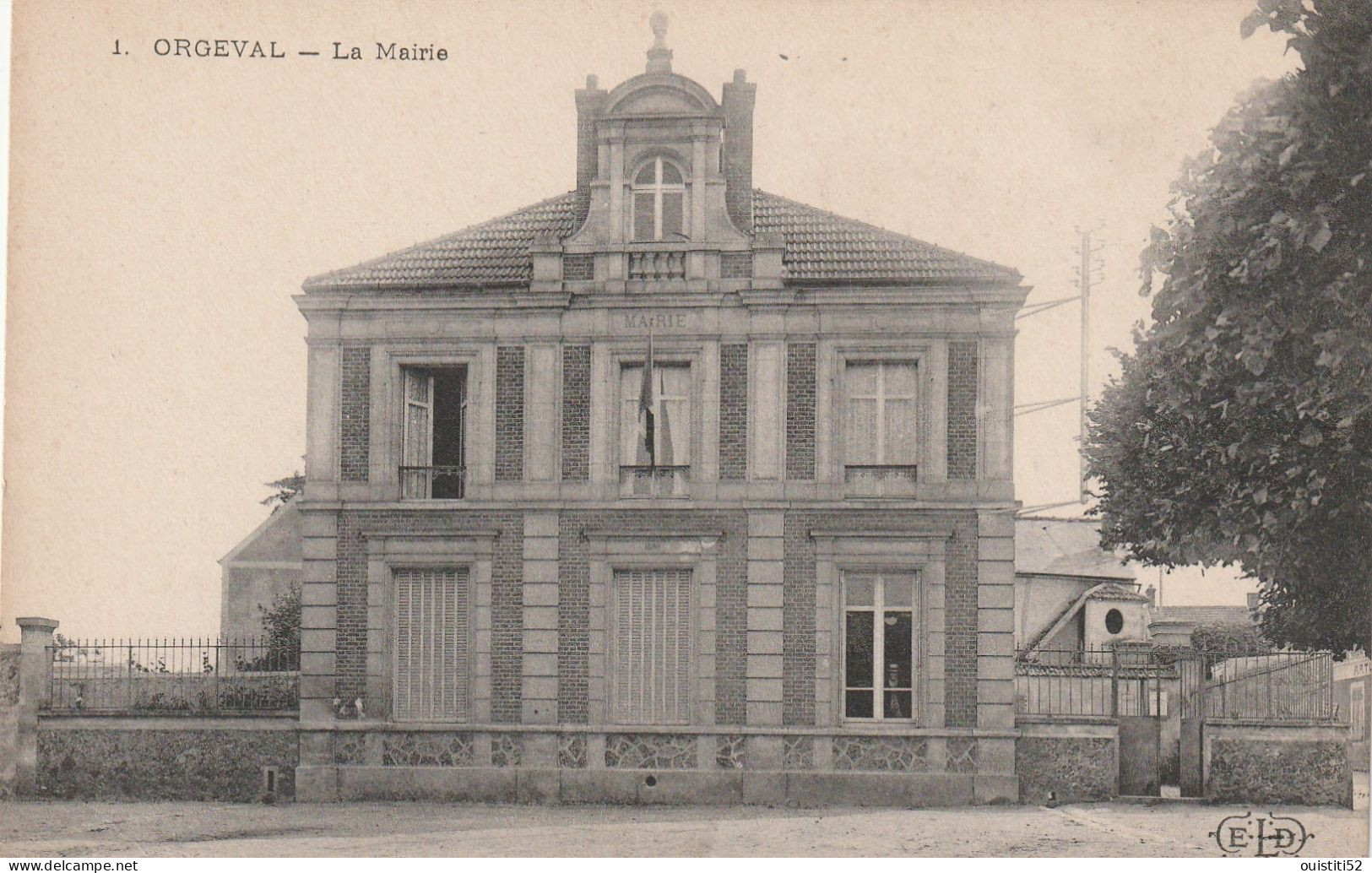 Orgeval La Mairie - Orgeval