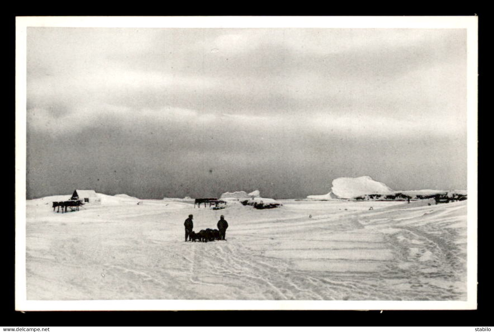 GROENLAND - PETITE HABITATION  GROENLANDAISE - Greenland