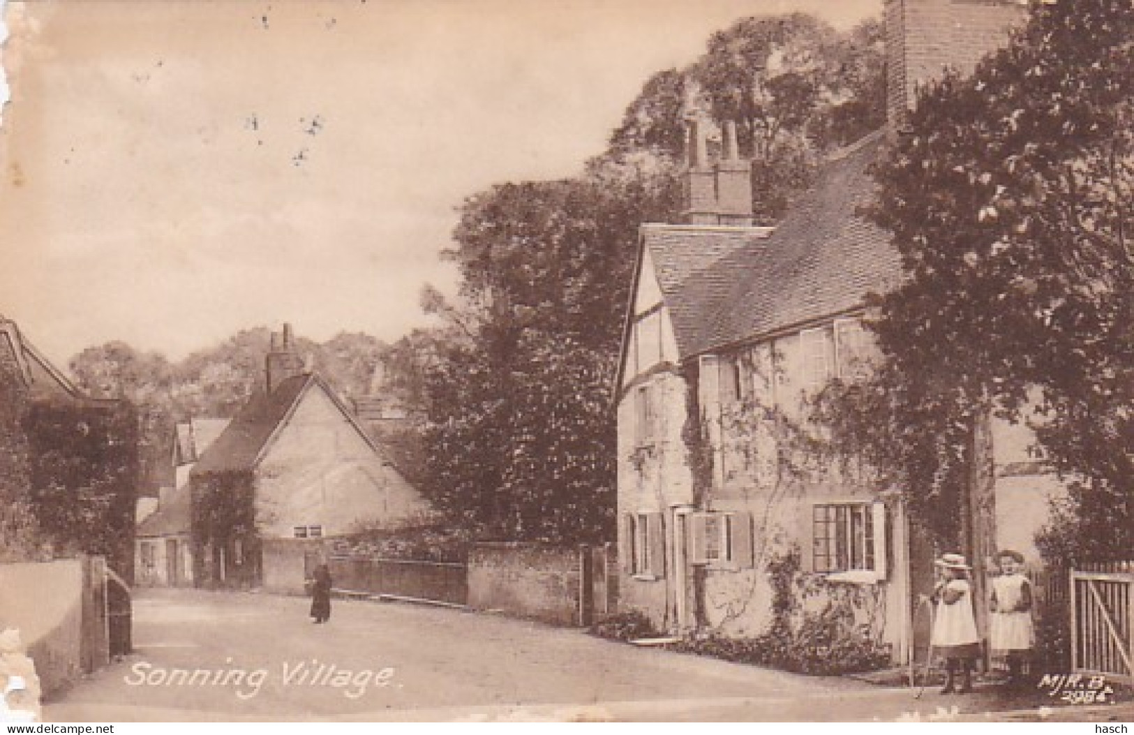 3834	143	Sonning Village (see Left Side) - Other & Unclassified