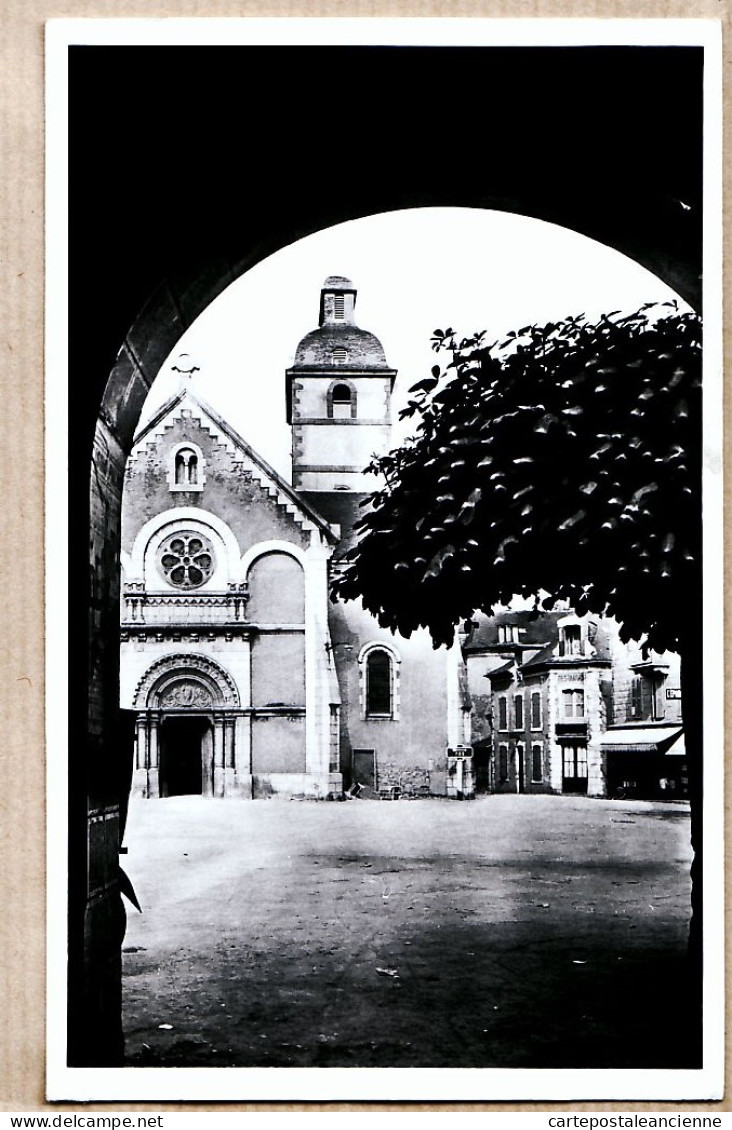 20774 // ⭐ ◉ Carte-Photo-Bromure 1950s  LESCURE N°3 - ARUDY Place L'EGLISE 64-Euskadi Cote Basque Pyrénées Atlantique - Arudy