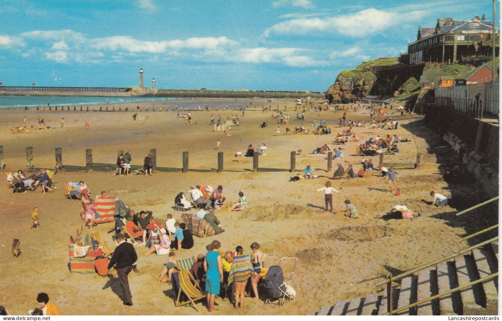 Postcard The Beach Whitby Yorkshire My Ref B14904 - Whitby