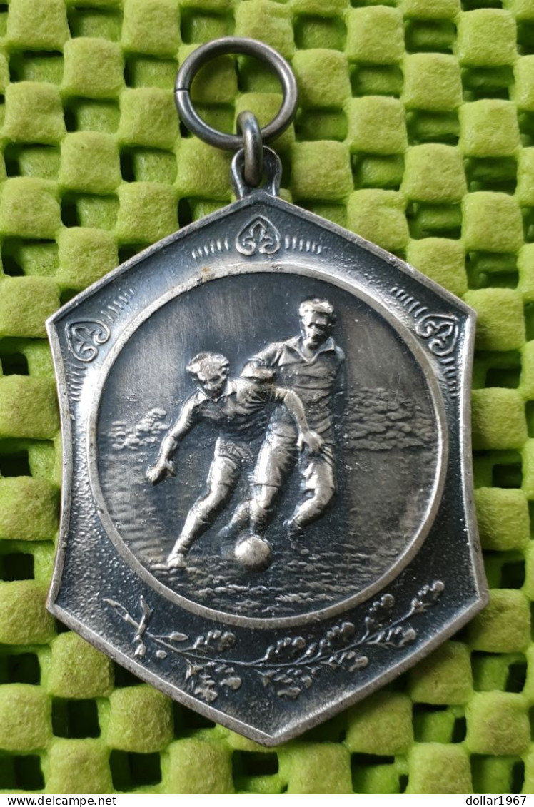 Medaille  : Voetbalwedstrijd + 1955.  -  Original Foto  !!  Medallion  Dutch - Apparel, Souvenirs & Other