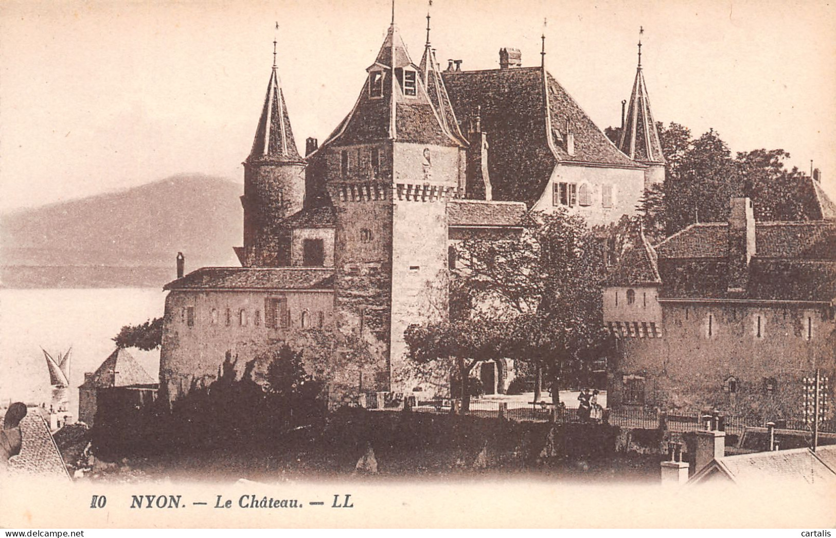 SUI-NYON-N°3917-E/0365 - Nyon