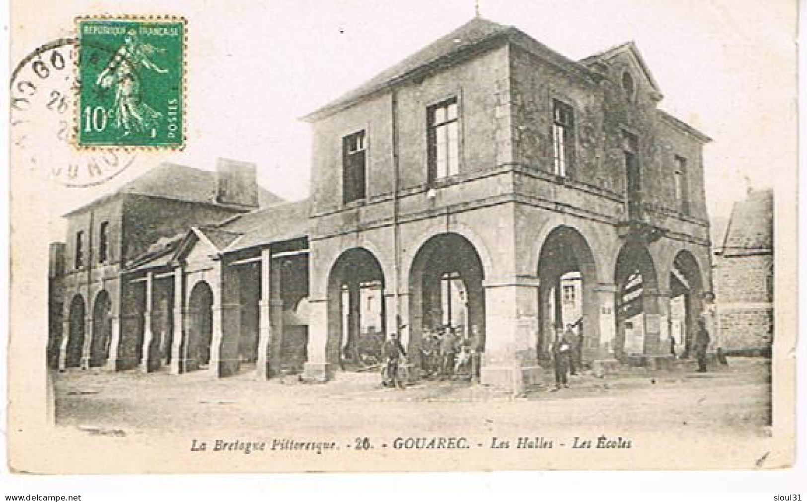 22  GOUAREC LES HALLES LES ECOLES 1920 - Gouarec