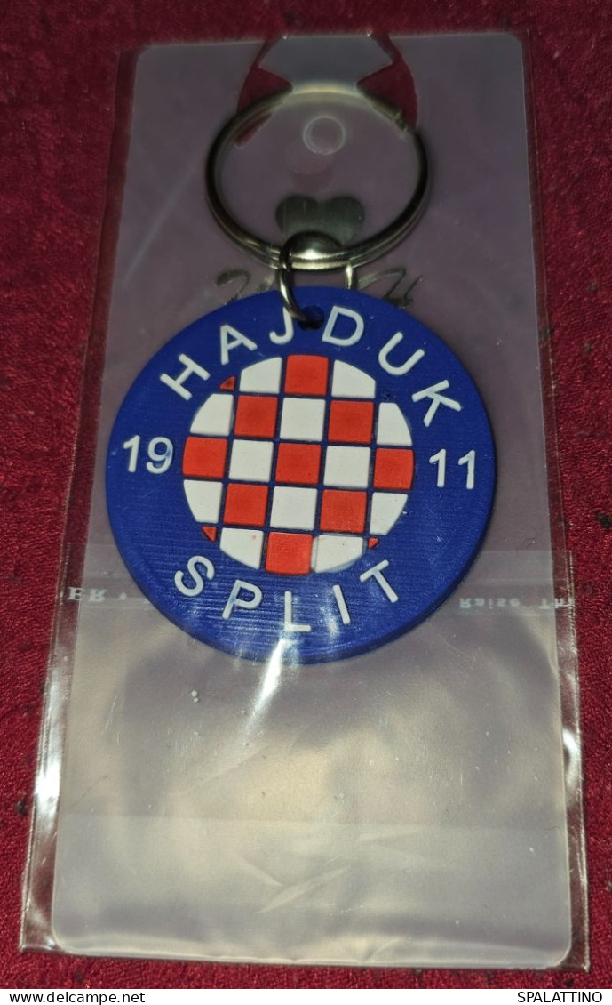 HAJDUK SPLIT KEYCHAIN, KEY- RING - Bekleidung, Souvenirs Und Sonstige