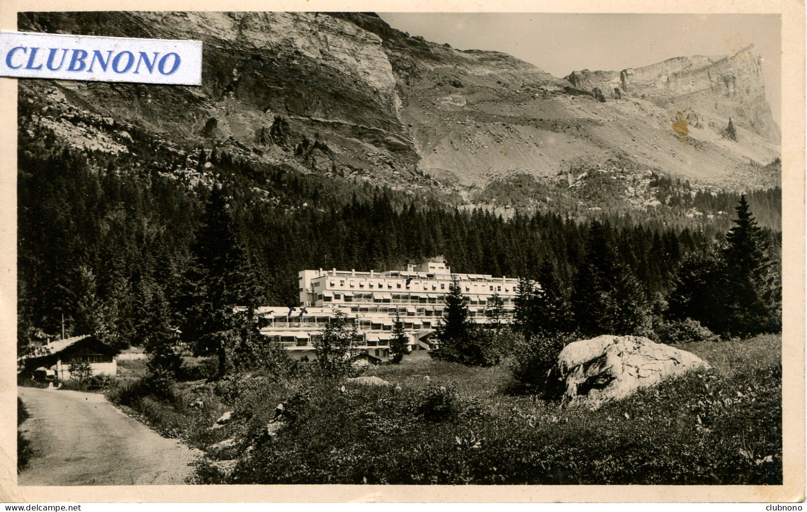 CPA - PASSY-ASSY - ROUTE DU LAC VERT - SANA DE GUEBRIANT (CARTE GLACEE) - Passy