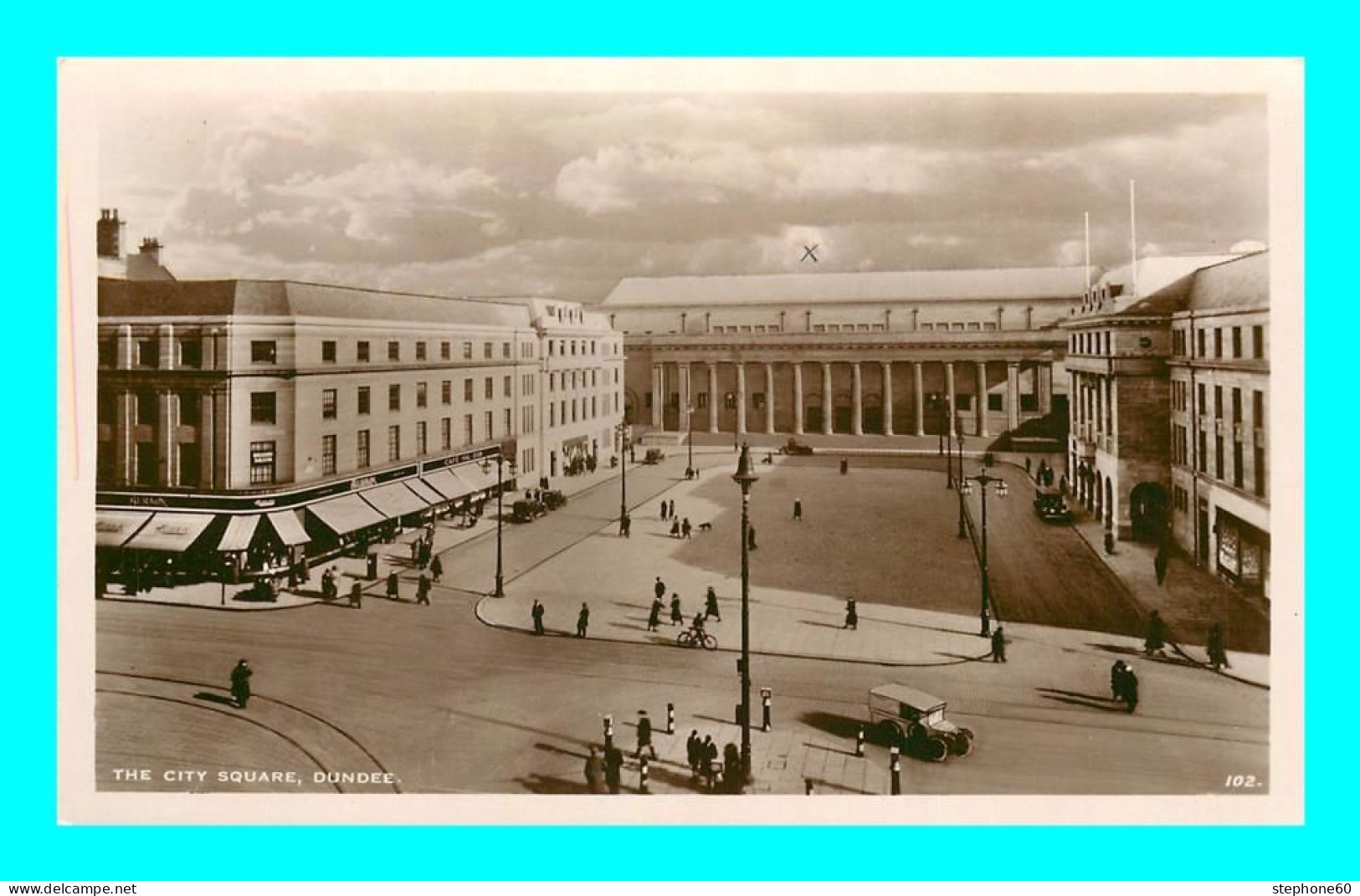 A941 / 035  The City Square Dundee - Angus