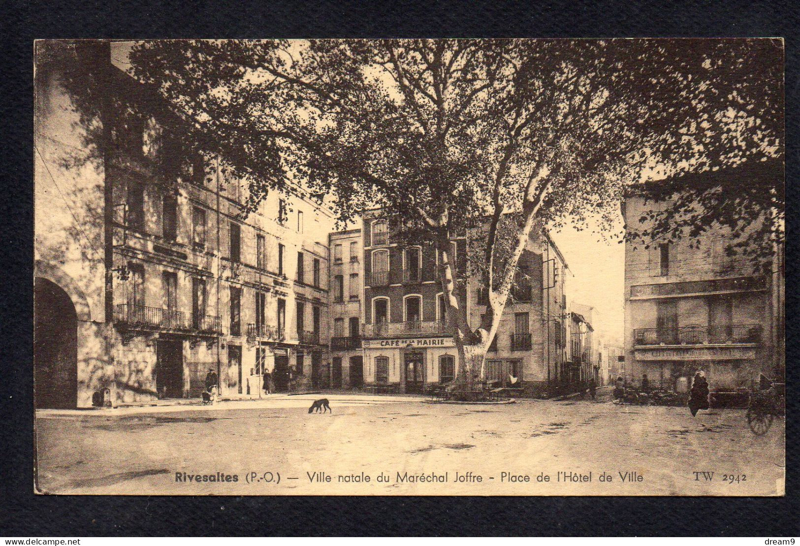 66 RIVESALTES - Place De L'Hotel De Ville - Rivesaltes