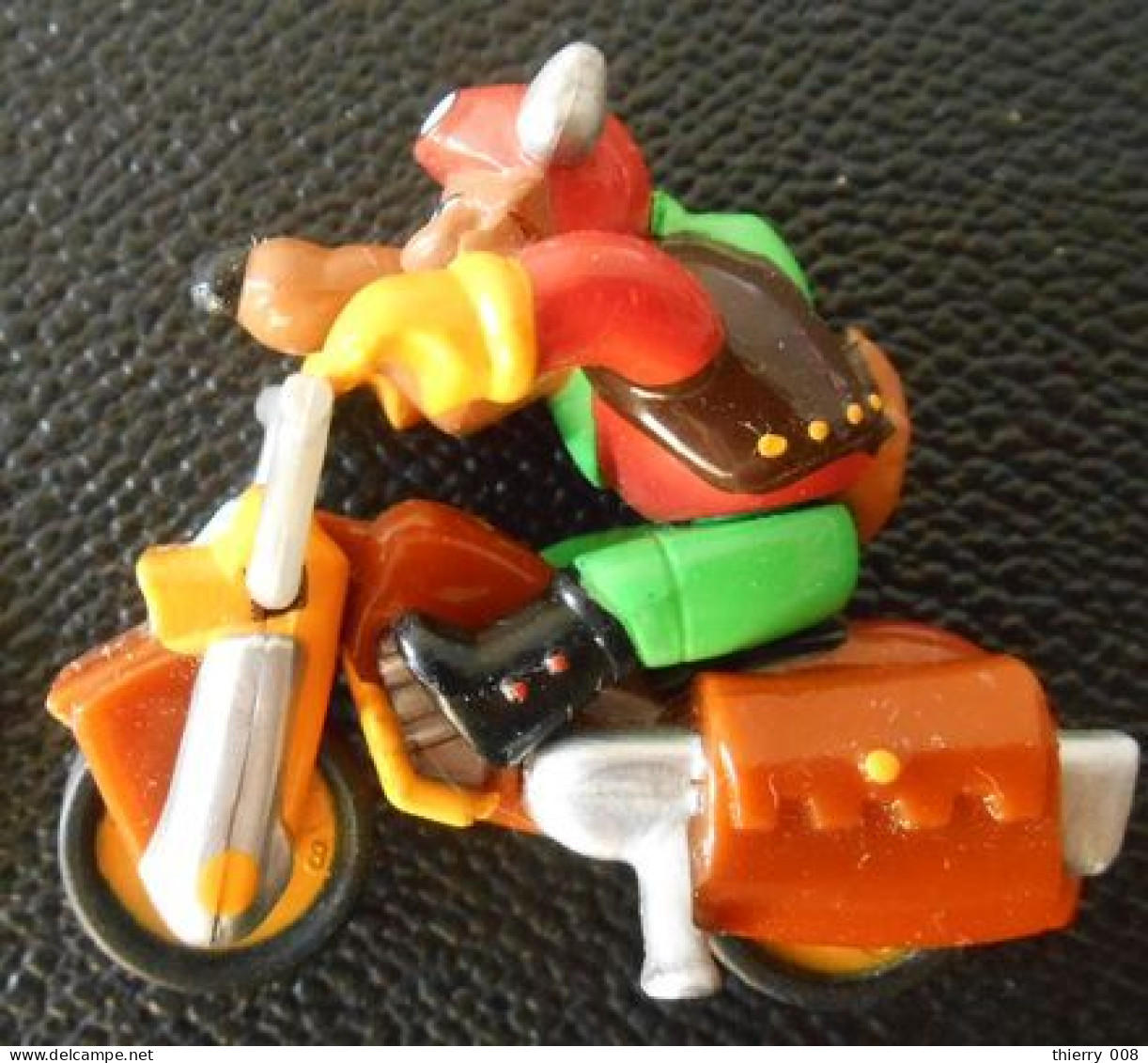 27  Kinder Surprise  Série Motocoyotes  Costocoyote - Autres & Non Classés