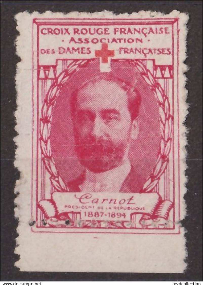 FRANCE Vignette "CROIX ROUGE - Association Des Dames Francaises" -  CARNOT Cinderella  - Shifted Perforation - Croix Rouge