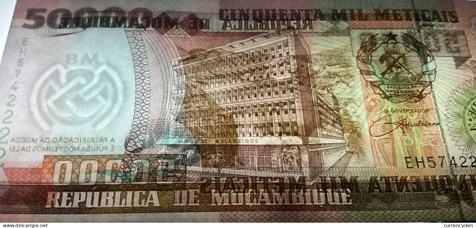 Mozambique P138, 50,000 Meticais, Bank Bldg / Cahara Dam, UNC See UV, $8 Cat Va - Mozambique