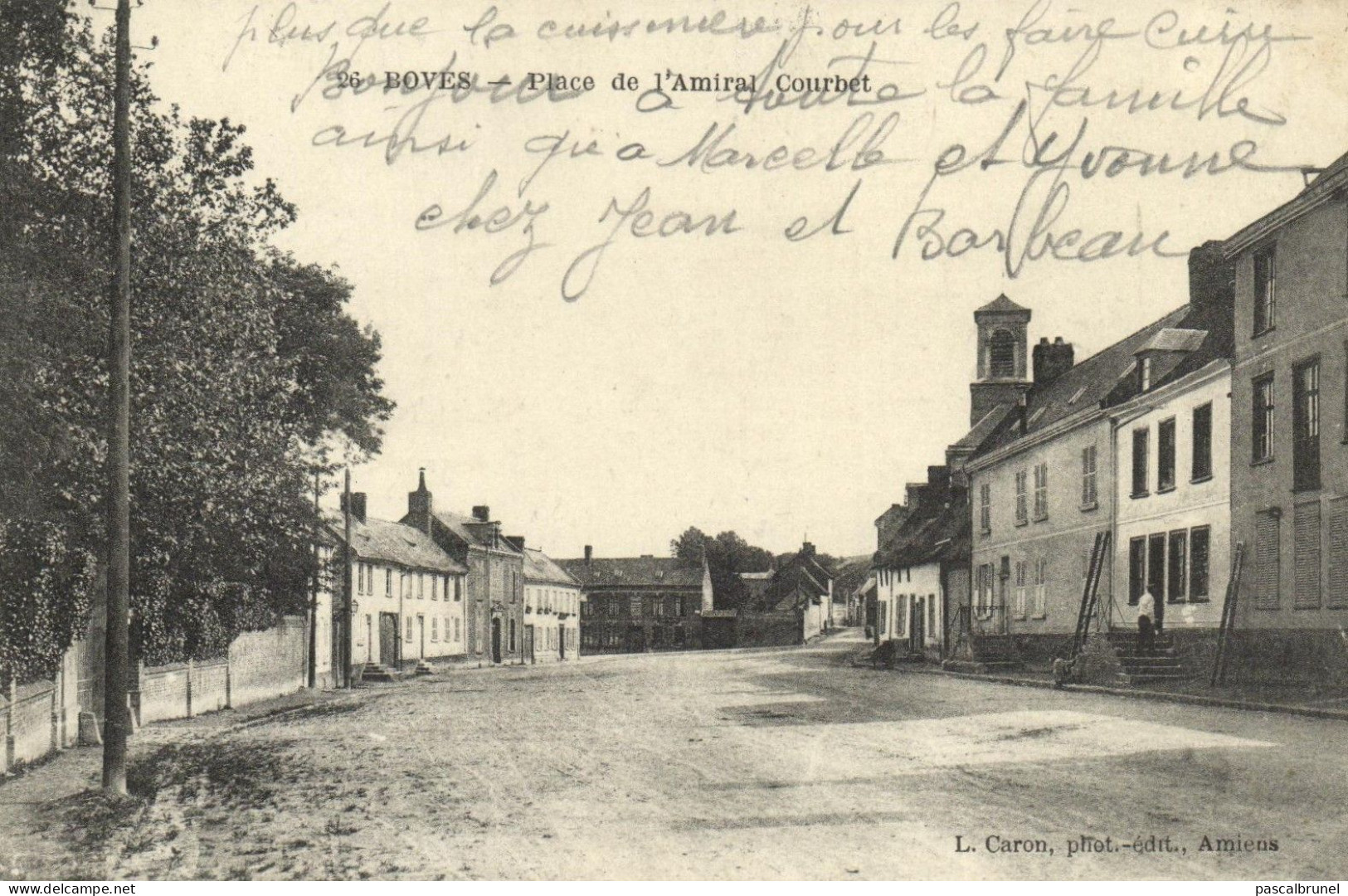 BOVES - PLACE DE L'AMIRAL COURBET - Boves