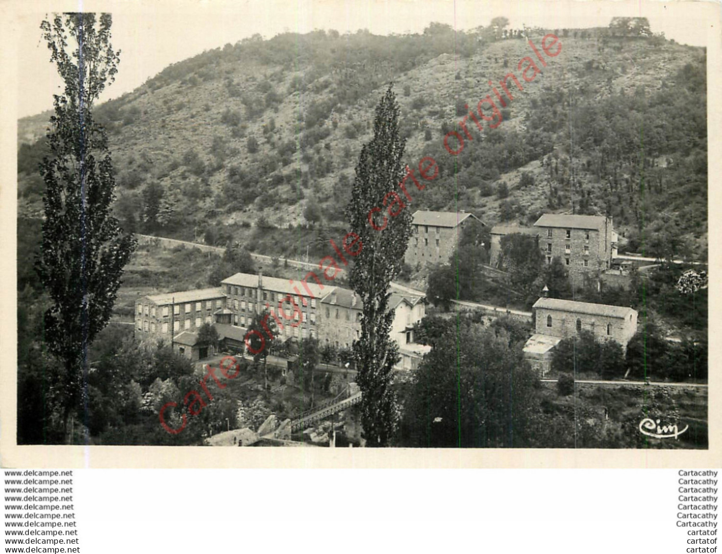 07.  VERNOUX .  Quartier De La Passerelle .  Moulinages De Soie . - Vernoux