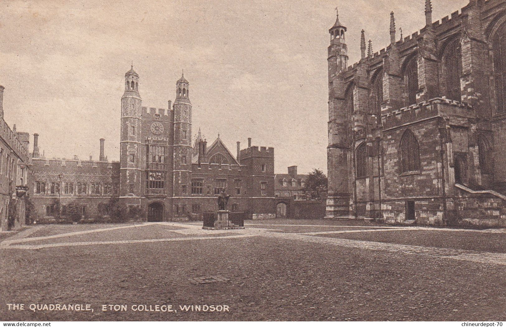 THE QUADRANGLE ETON COLLEGE WINDSOR - Windsor