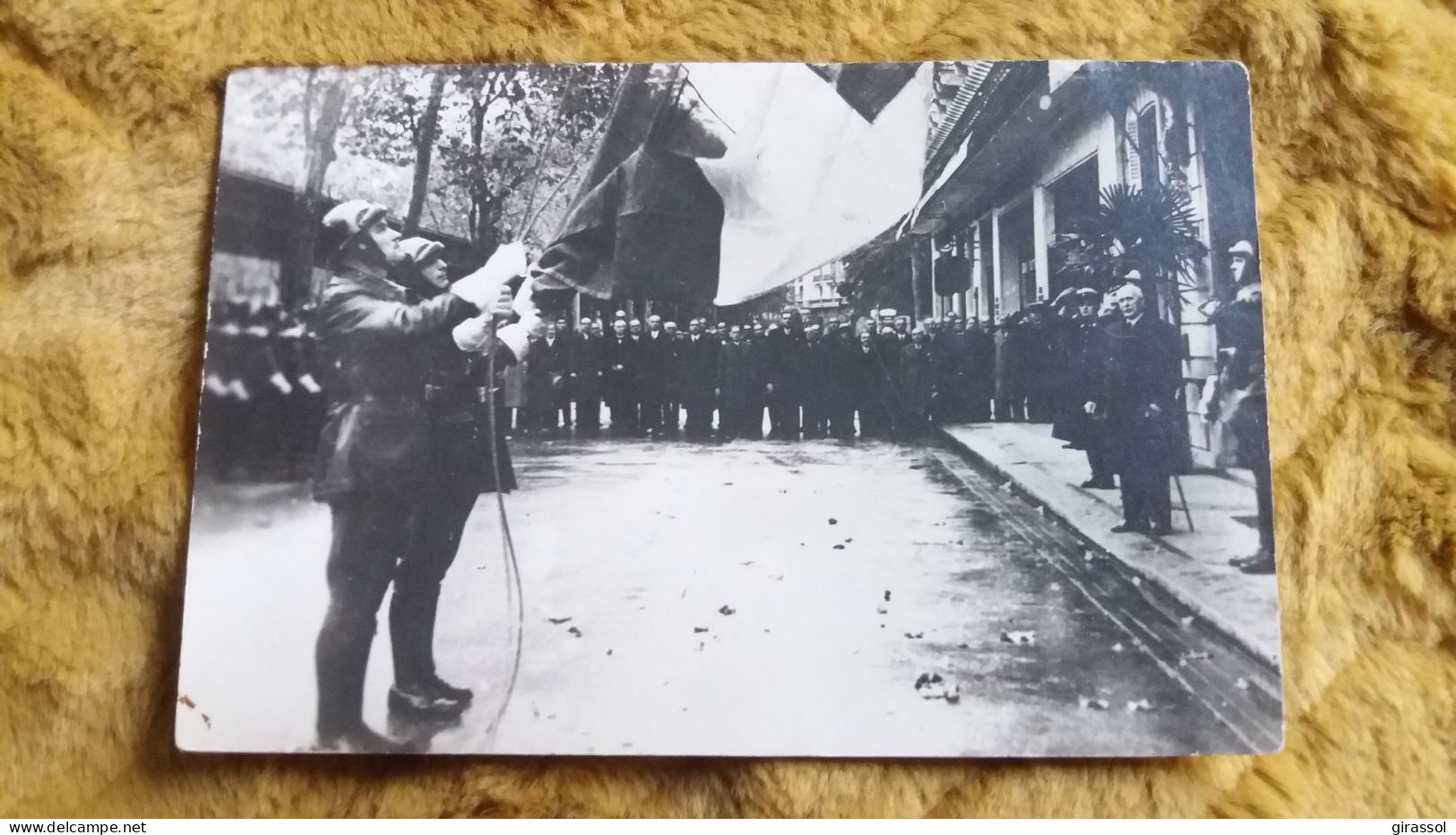 PHOTO SAPEURS POMPIERS ? HOMMAGE DRAPEAU CEREMONIE OFFICIELLE FORMAT 9.5 PAR 14.5 CM 4 - Professions