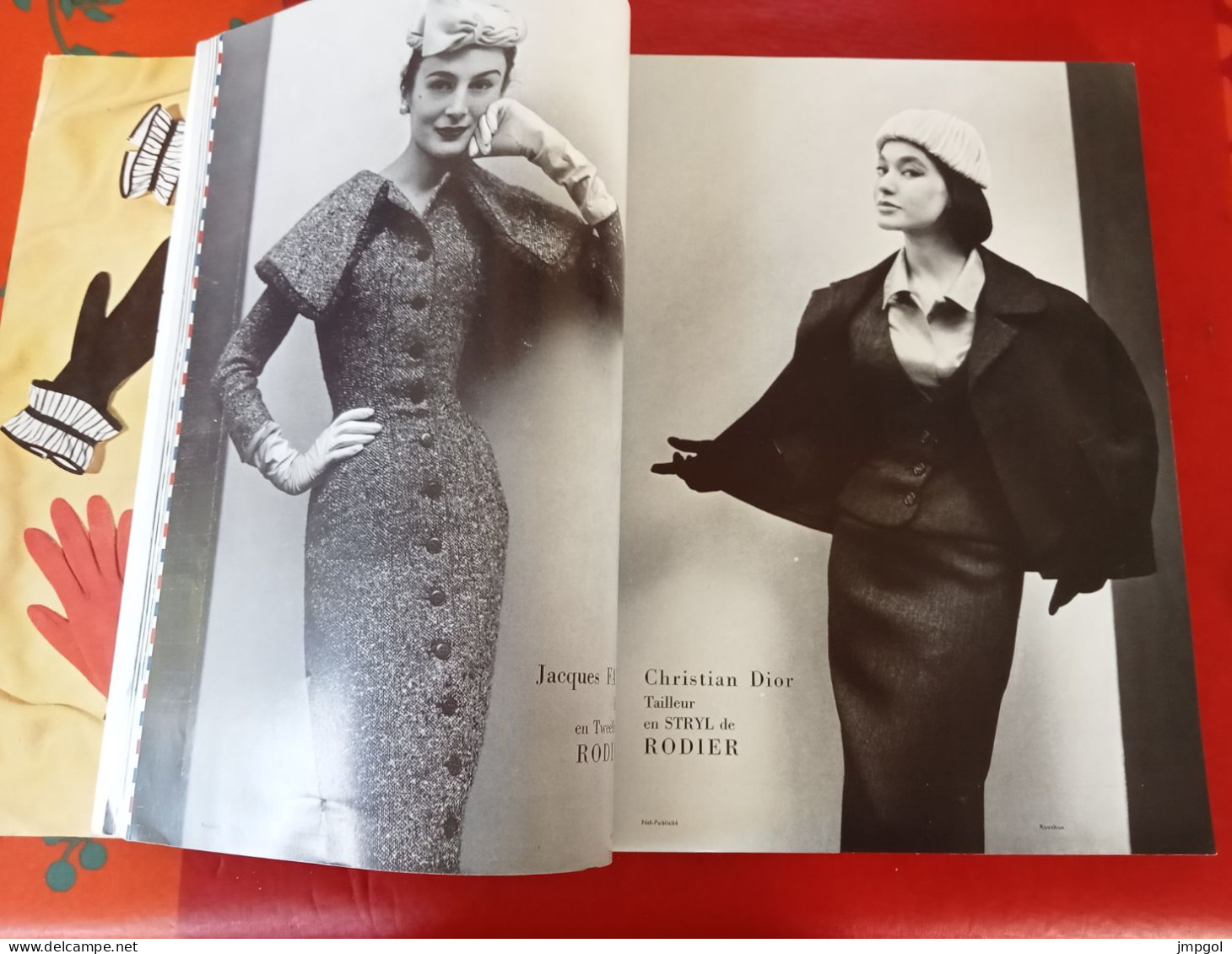 Officiel De La Mode Et De La Couture Paris Mars 1954 Collections Printemps Dior Balmain Cardin Nina Ricci Givenchy Patou - Lifestyle & Mode