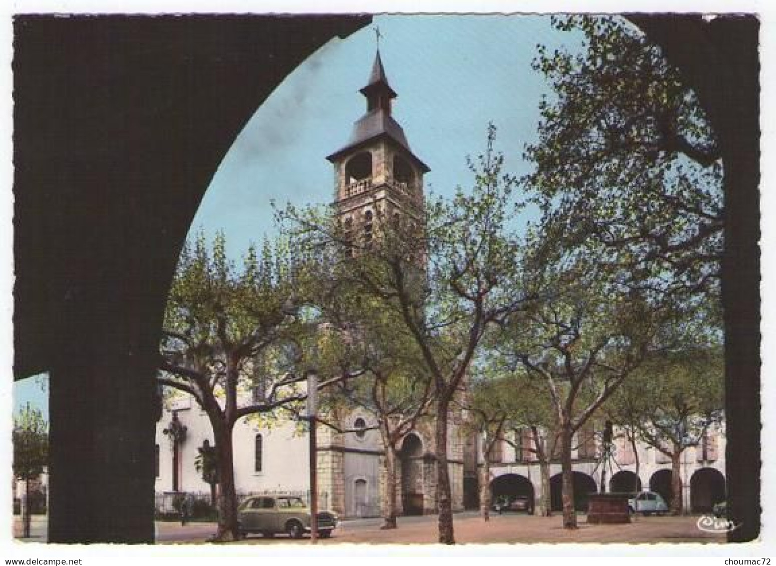 GF (81) 076, Realmont, Combier 21, L'Eglise, La Place Et Ses Couverts - Realmont