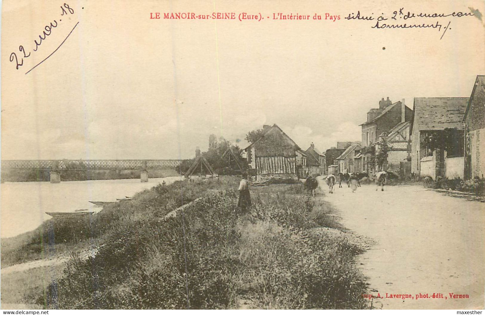 LE MANOIR SUR SEINE Intérieur Du Pays - Le Manoir