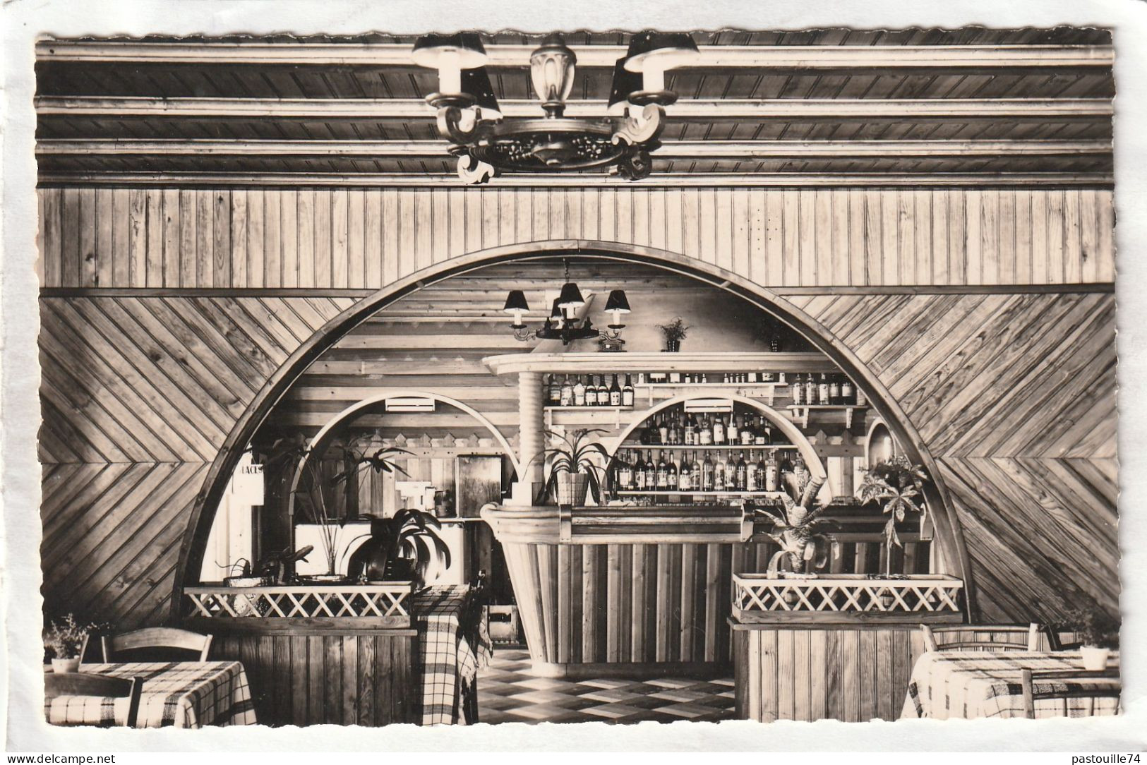 CPSM :14 X 9  -  THOLLON  -  Hôtel  BEAULIEU  Et  Des  MEMISES  -  Le  Bar - Thollon