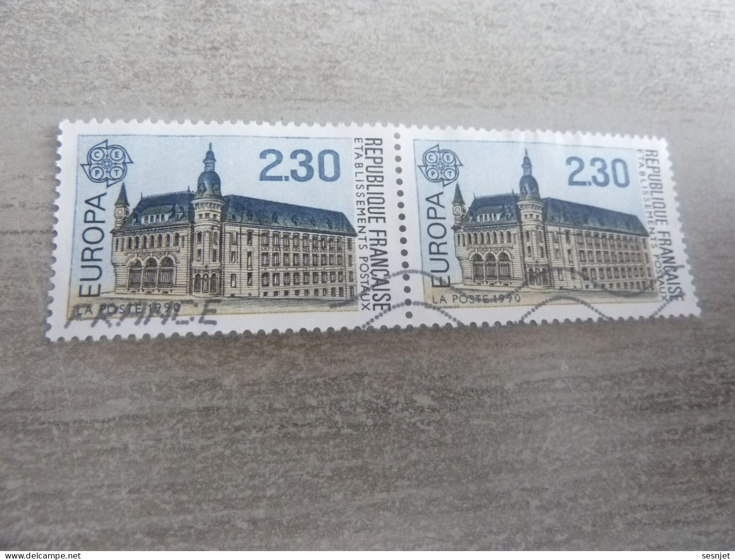 Macon - Bâtiment Postal - Europa Cept - 2f.30 - Yt 2642 - Brun, Noir Et Bleu Clair - Double Oblitérés - Année 1990 - - 1990