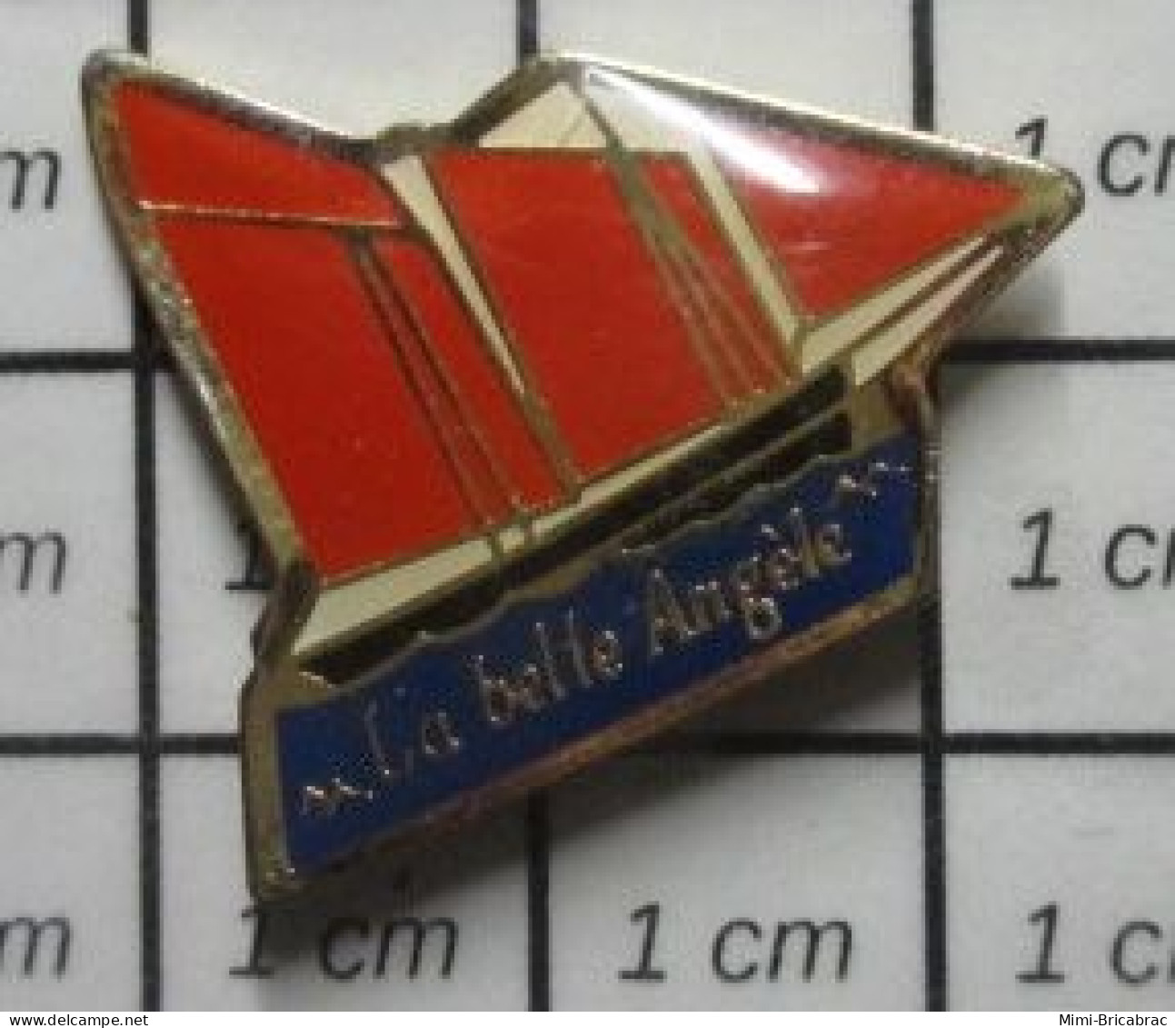 2020 Pin's Pins / Beau Et Rare / BATEAUX / VOILIER ANCIEN LA BELLE ANGELE - Boten