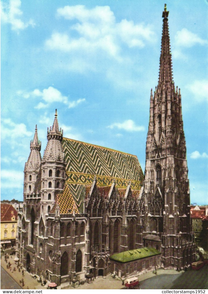 VIENNA, CATHEDRAL, ARCHITECTURE, BUS, AUSTRIA, POSTCARD - Churches