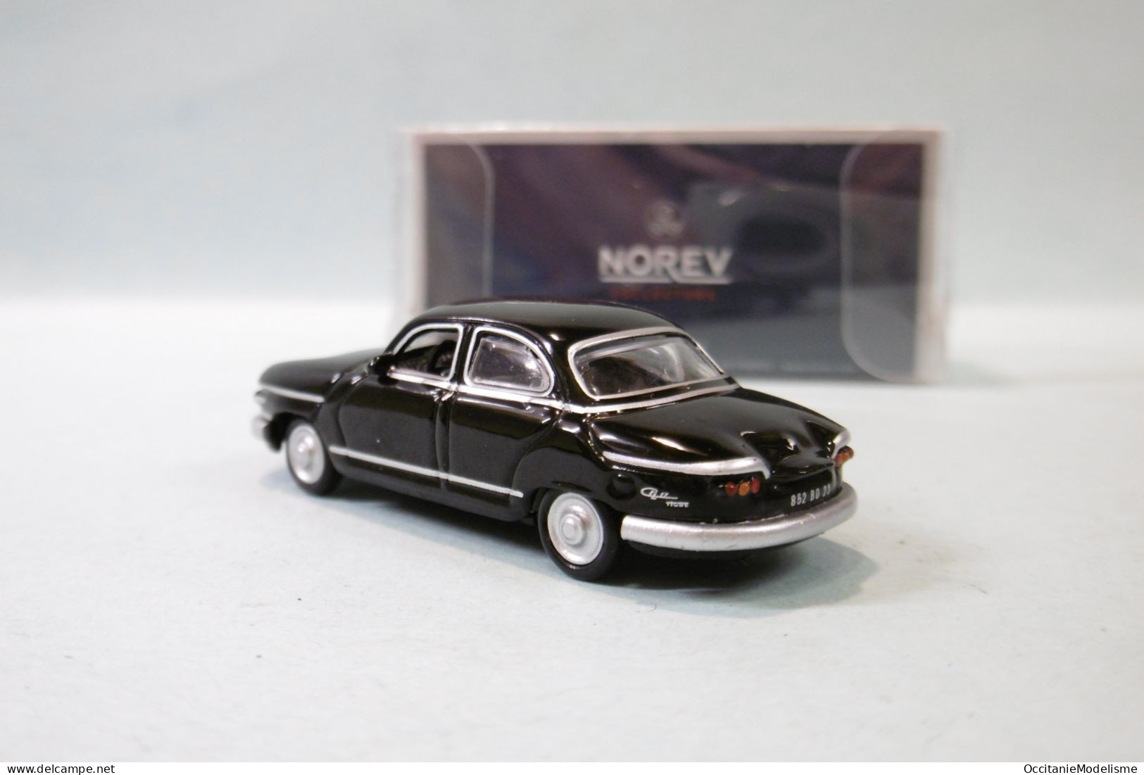 Norev - PANHARD PL 17 1962 Noir Réf. 451733 Neuf NBO HO 1/87 - Véhicules Routiers