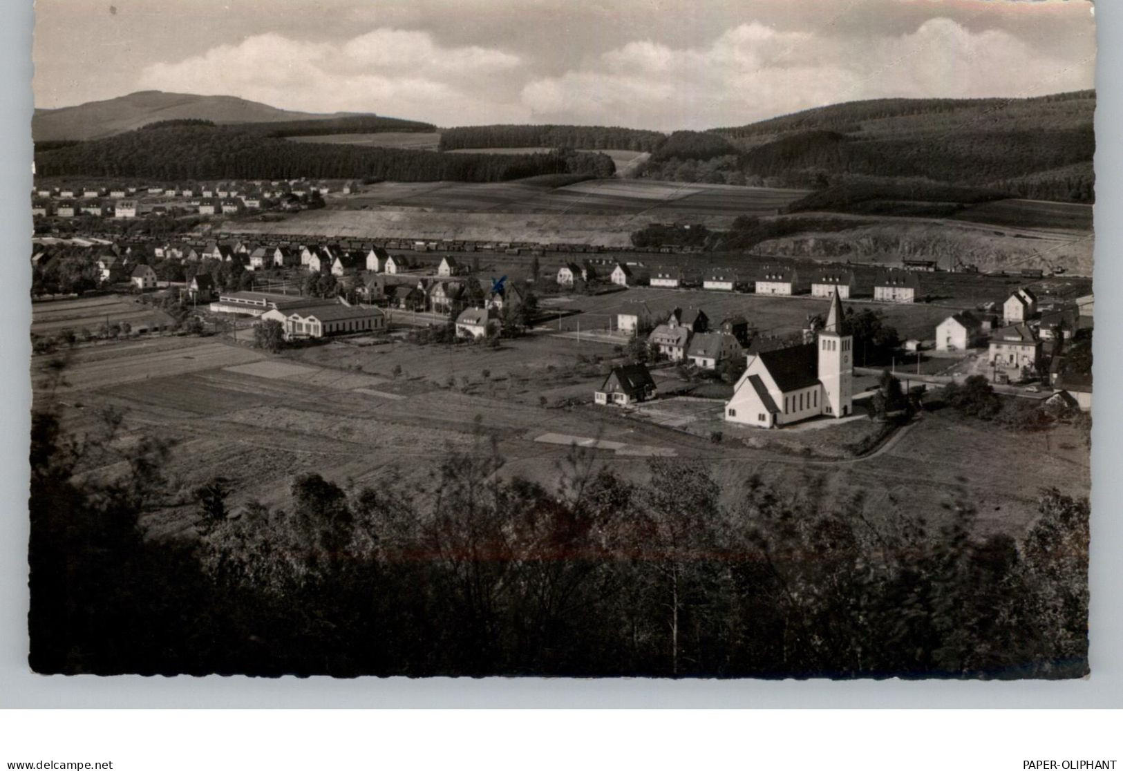 5910 KREUZTAL - BUSCHHÜTTEN - LANGENAU, Blick über Den Ort, Verlag Bellach - Siegen - Kreuztal