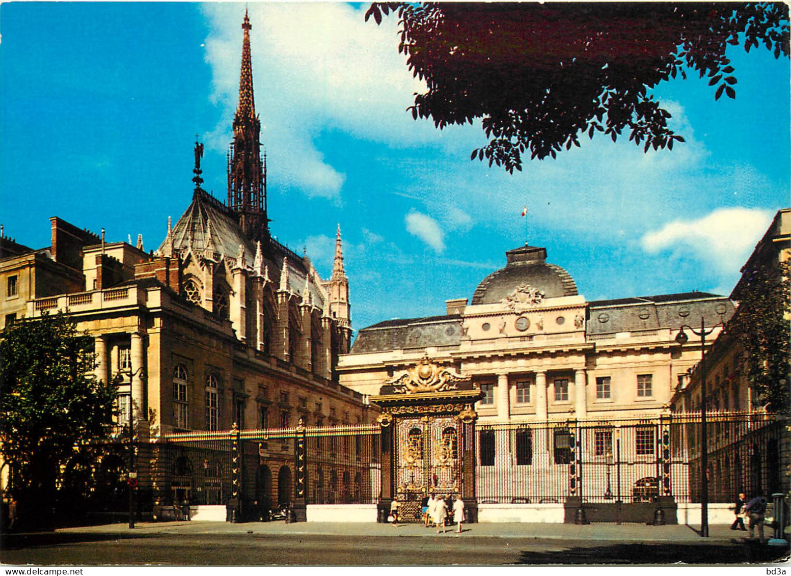 75 - PARIS  LA SAINTE CHAPELLE - Demonstrations