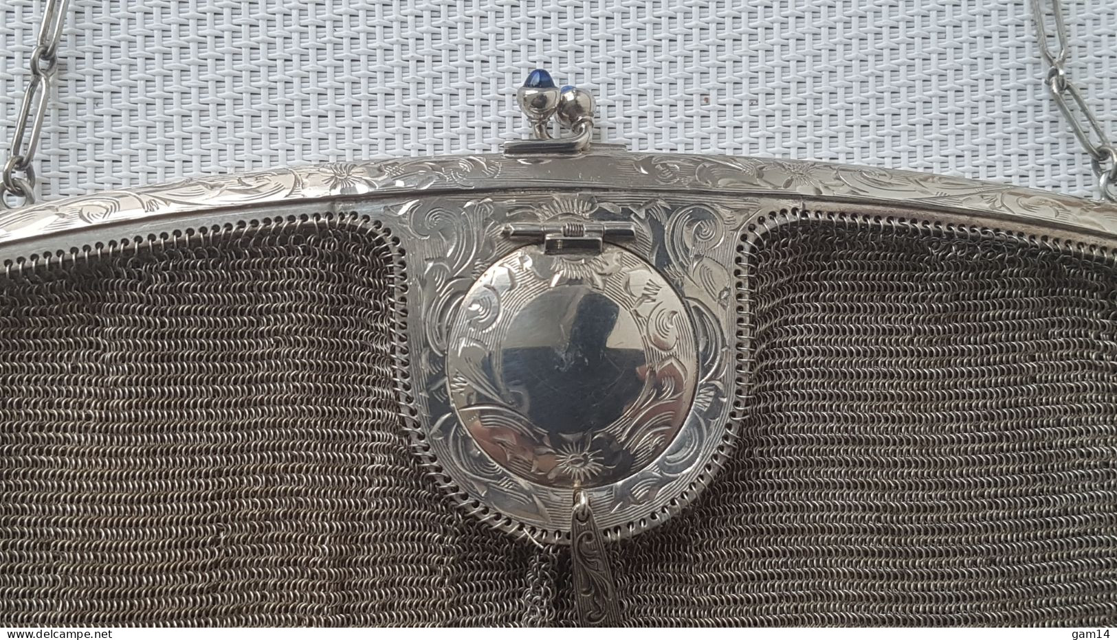 Sac Aumonière En ARGENT étranger. Superbe Monture. Fermoirs Avec Perles Bleues - Plata