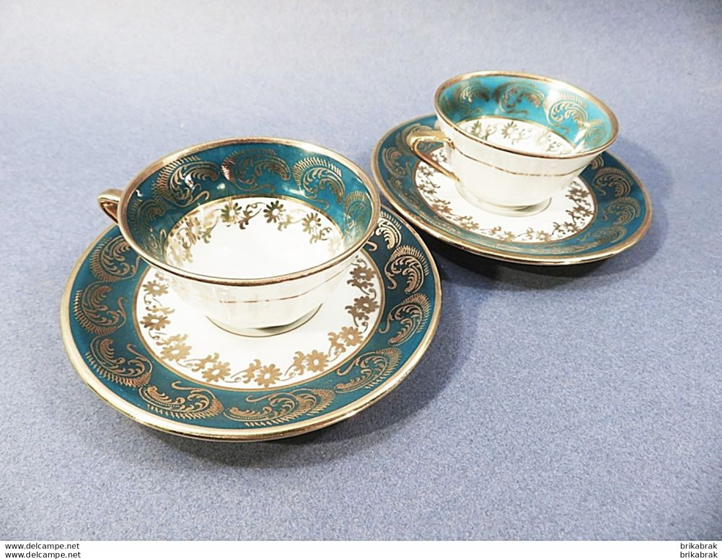 # TASSES A CAFE EN PORCELAINE DE LIMOGES CHANFRIASSE - Vaisselle - Tasas