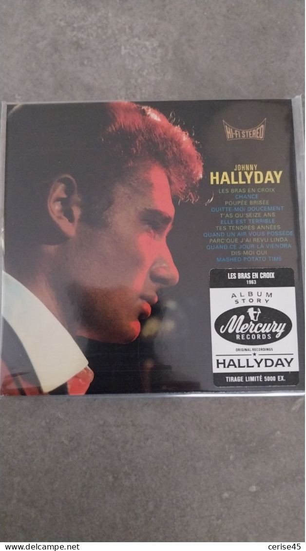 Cd Johnny Hallyday Numero 4.. Les Bras En Croix - Sonstige - Franz. Chansons