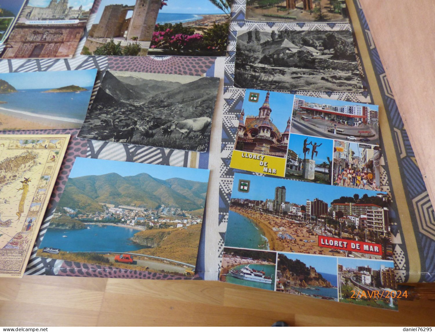 lot de cartes postales diverses